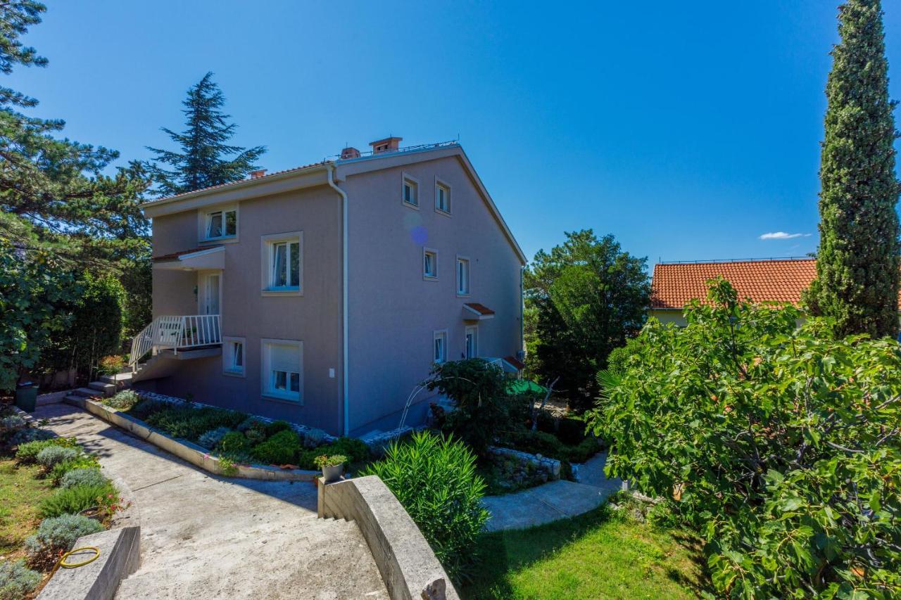 Apartments Robic Selce Exterior foto