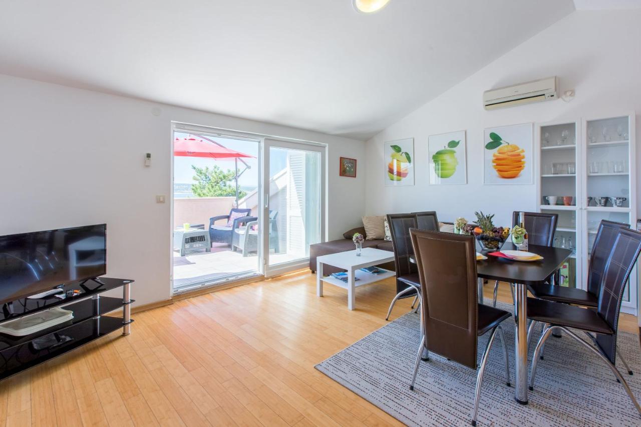 Apartments Robic Selce Exterior foto