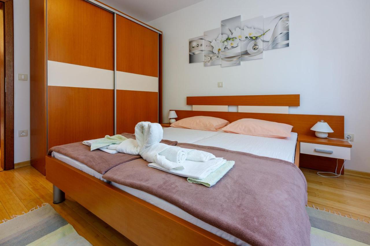 Apartments Robic Selce Exterior foto