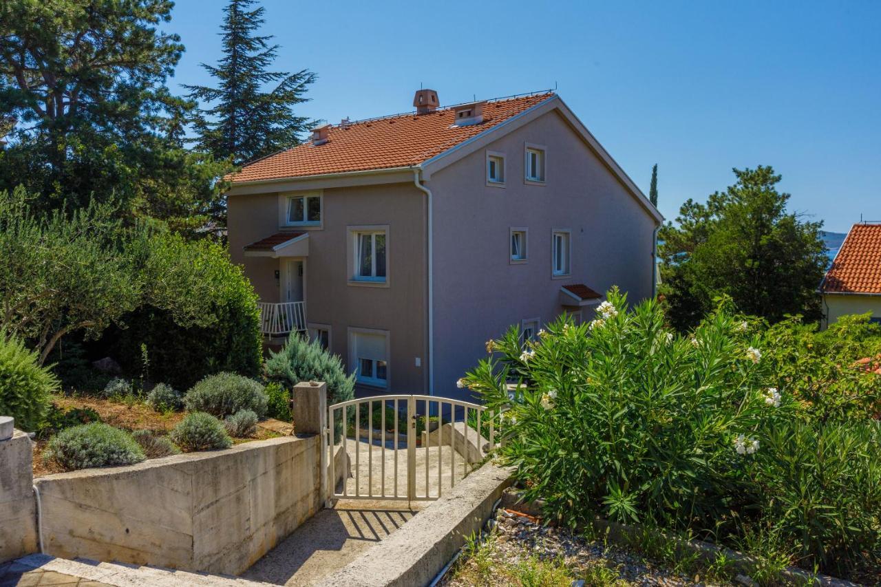 Apartments Robic Selce Exterior foto